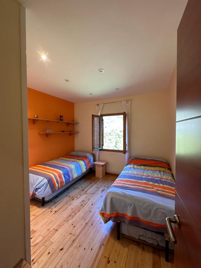 Apartament Rialp Amb Vistes Al Riu Noguera Pallaresa Ngoại thất bức ảnh